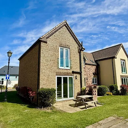 Waves At The Bay - Part Of The The Bay Filey Village With Pool, Gym And Direct Access, Pub, Restaurant, Tennis And Meadows Walks Prázdninový dům *