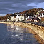 Waves At The Bay - Part Of The The Bay Filey Village With Pool, Gym And Direct Access, Pub, Restaurant, Tennis And Meadows Walks Reighton