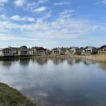 Waves At The Bay - Part Of The The Bay Filey Village With Pool, Gym And Direct Access, Pub, Restaurant, Tennis And Meadows Walks Reighton
