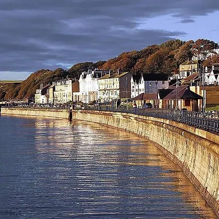 Waves At The Bay Reighton