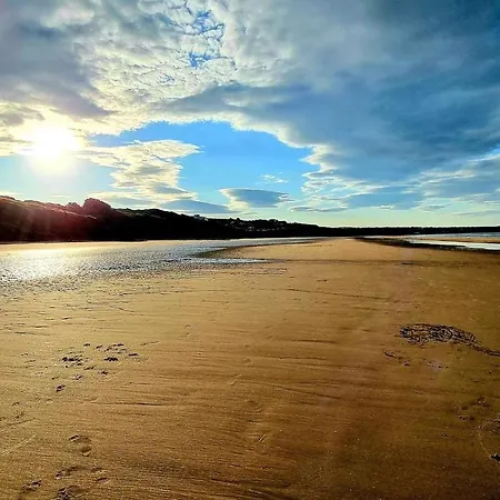 Holiday home Waves At The Bay *