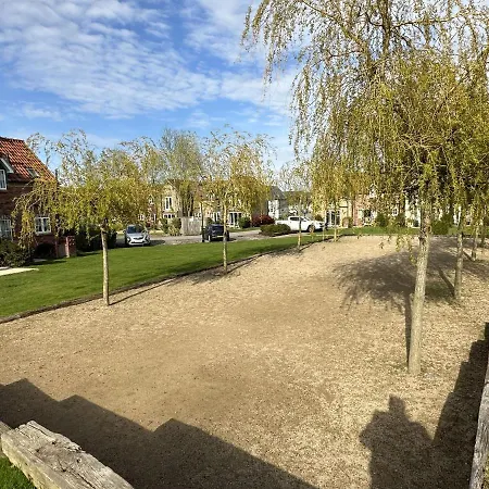 Waves At The Bay בית נופש *