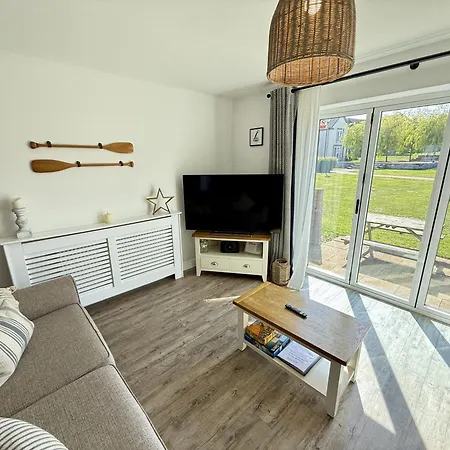 Waves At The Bay Tatil Evi Reighton